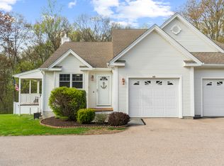 102 Murphys Dr UNIT 102, Groton, CT 06340