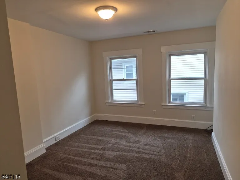 510 E 7th St #2 — Photo 4