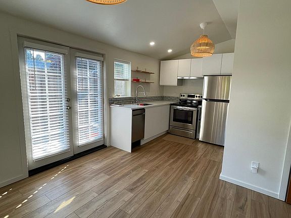 5th image of 9730 3rd Ave NW Unit B