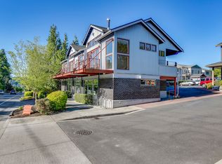 109 Jacolet Ln NW, Bainbridge Island, WA 98110