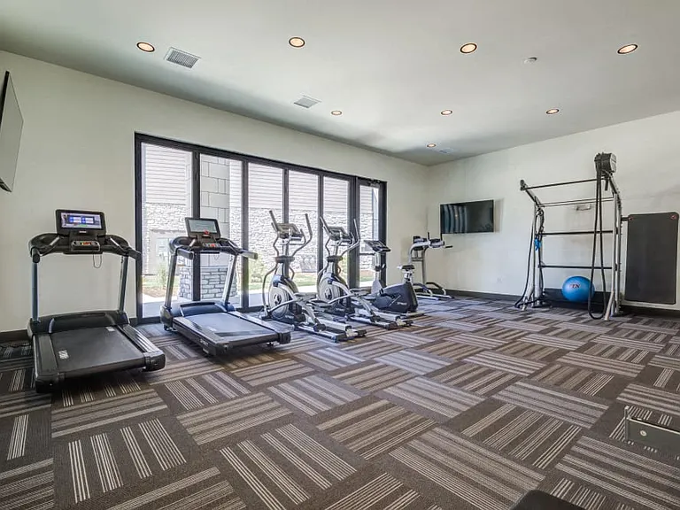 The Reserves at Green Valley Ranch Apartments — Photo 11