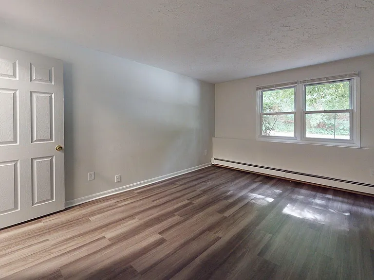 Stonebridge Apartments — Photo 15