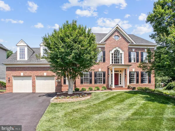 18510 Barton Creek Pl, Leesburg, VA 20176