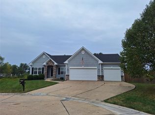 205 Hunters Chase St, Winfield, MO 63389