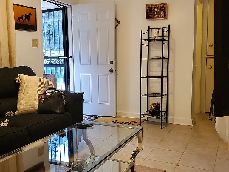 660 Tate Ave #GROUND FLOOR — Photo 3