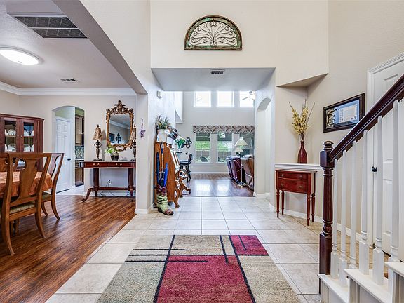 3rd image of 3401 Attaway Cir