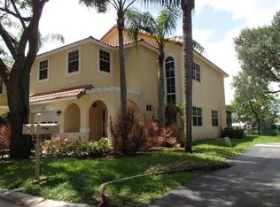 9908 NW 5th Ct, Plantation, FL 33324