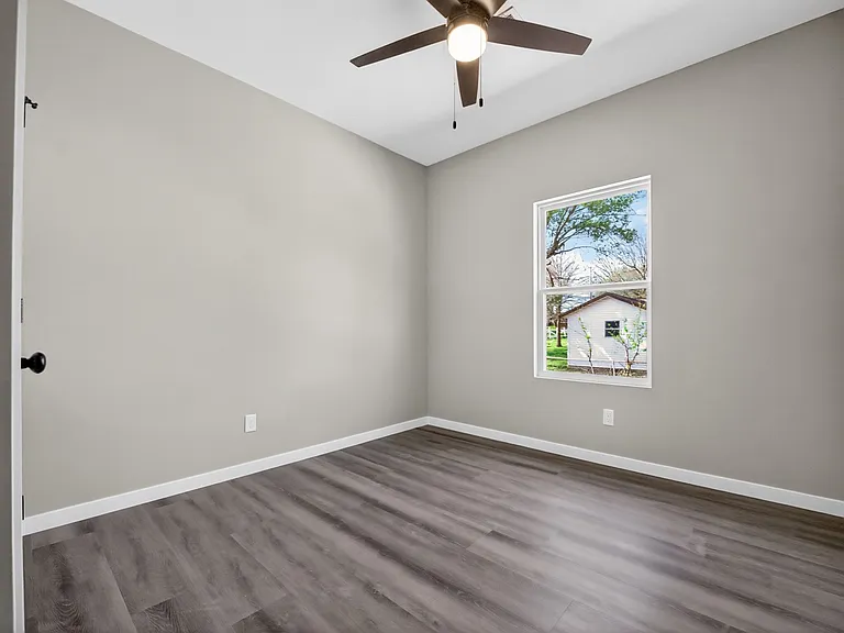 43 Whitley Ln — Photo 28
