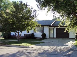 303 Lake St, Drake, ND 58736