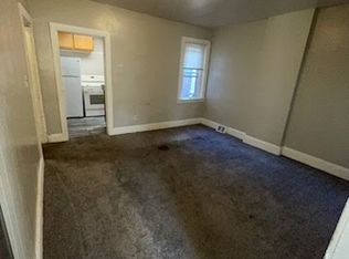 1109 Central Ave APT B, Chester, PA 19013