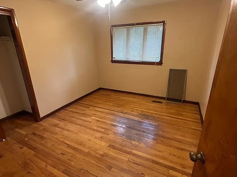 2277 Jennings St — Photo 8