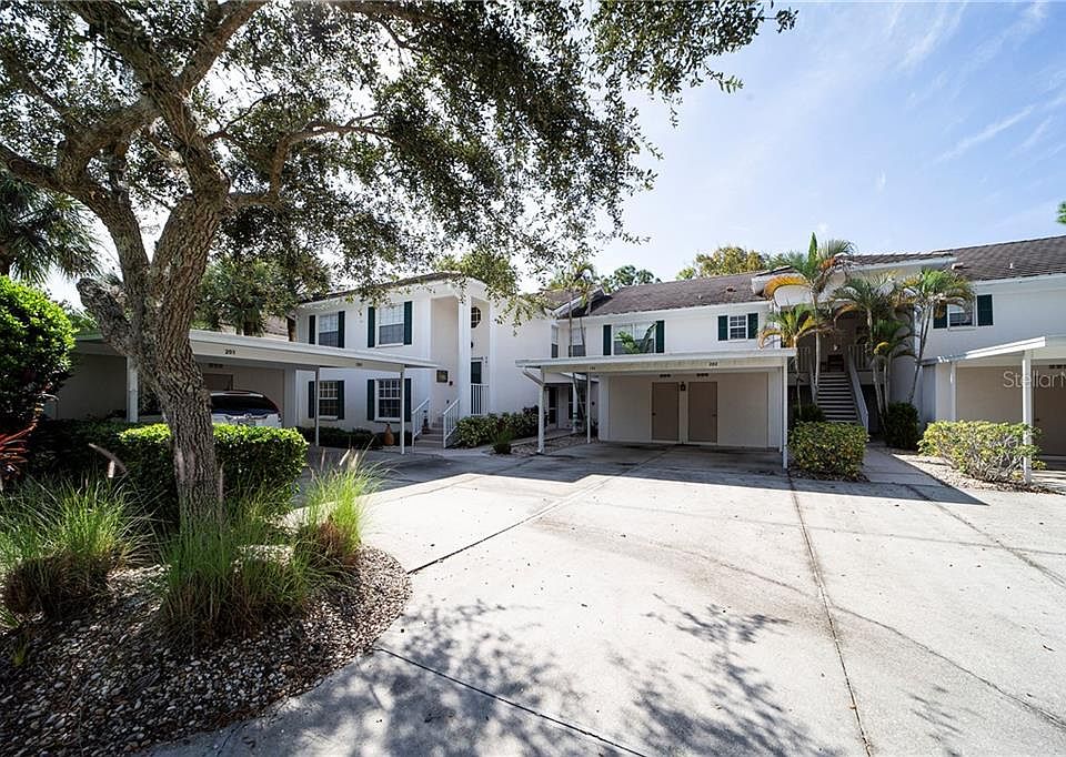 1st image of 815 Montrose Dr Unit 101
