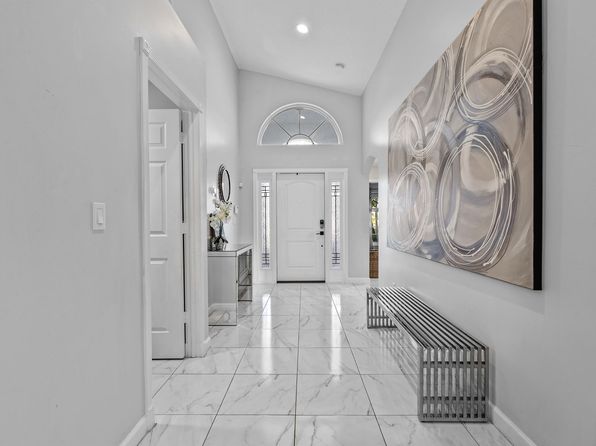 11356 Coralwood Court, Wellington, FL 33414
