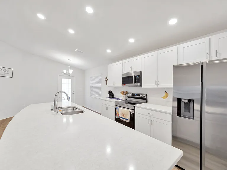 1072 Aruba Ave — Photo 11