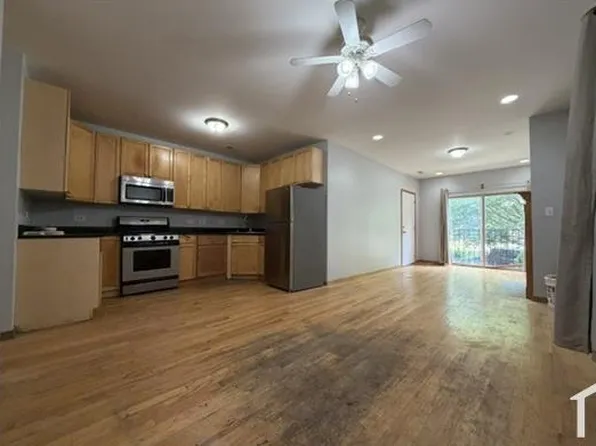 3175 W Monroe St APT 1, Chicago, IL 60612