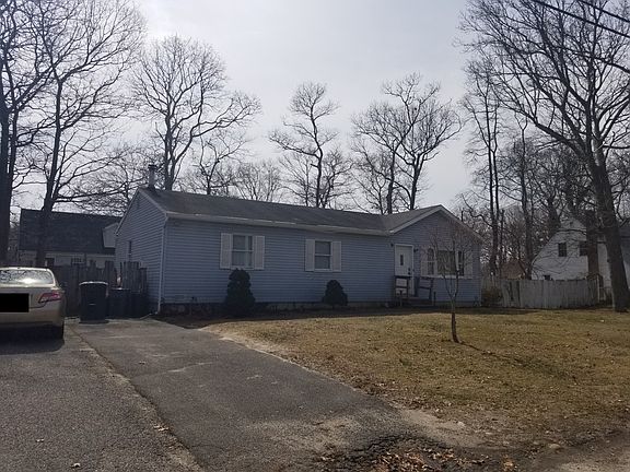 2nd image of 28 Wood Ave