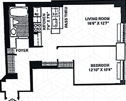 2nd image of 250 E 40th St APT 3A