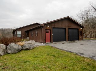 4818 McDonald Rd #2, Syracuse, NY 13215