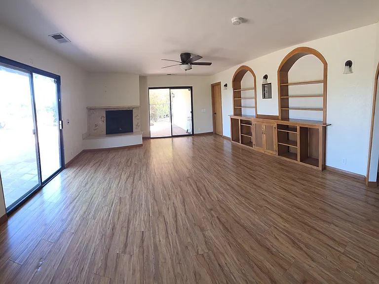 14705 Vesper Rd — Photo 8