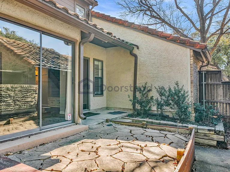 336 Melrose Dr #2C — Photo 6