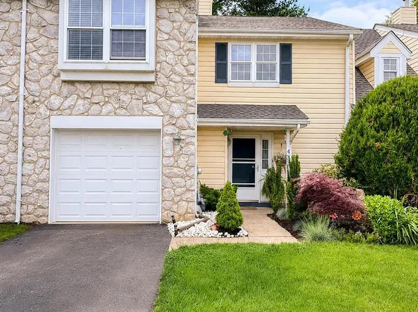 432 Revere Dr, Holland, PA 18966