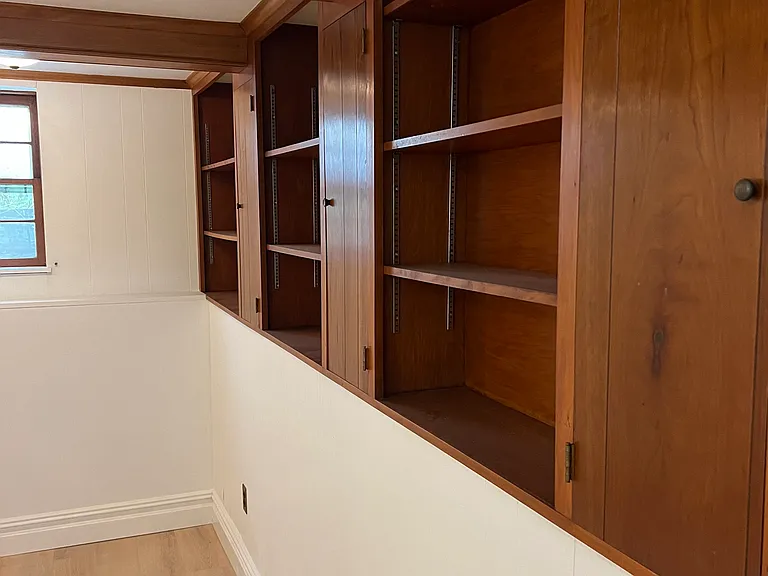 130 Fair St #1 — Photo 6