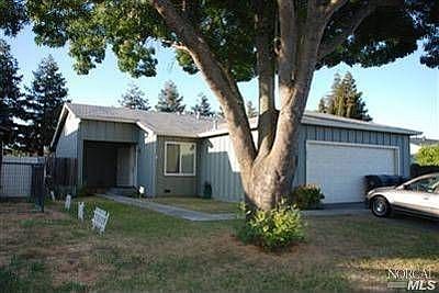 2nd image of 852 Breton Dr