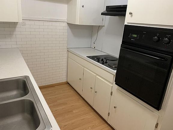 3rd image of 357 W Minneola Ave #1