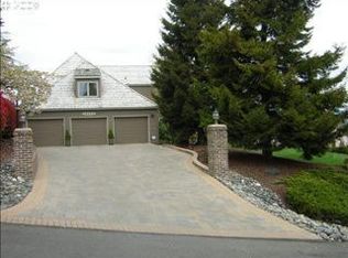 12255 SW Duchilly Ct, Tigard, OR 97224