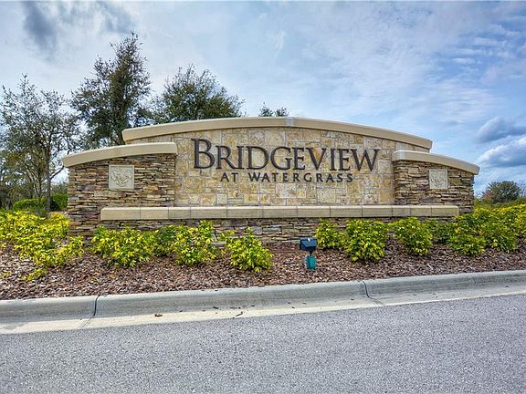 3rd image of 7212 Bridgeview Dr