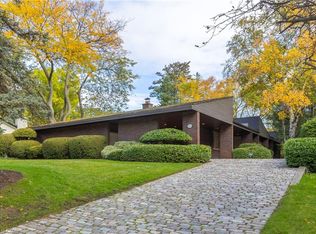 1168 Carey Rd, Oakville, ON L6J 2E4