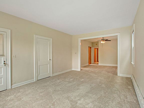 4th image of 209 North Ave