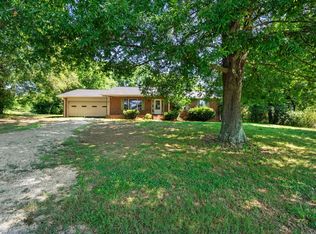 3367 Booker Ridge Rd #38474, Mount Pleasant, TN 38474