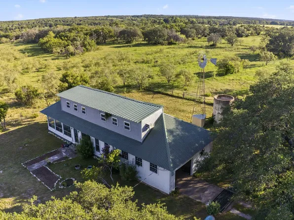 950 Ater Ranch Estates, Bertram, TX 78605