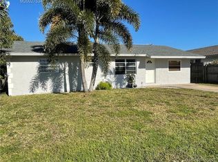 2547 SE Monroe St, Stuart, FL 34997
