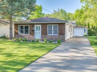 34160 Roberts Rd, Eastlake, OH 44095