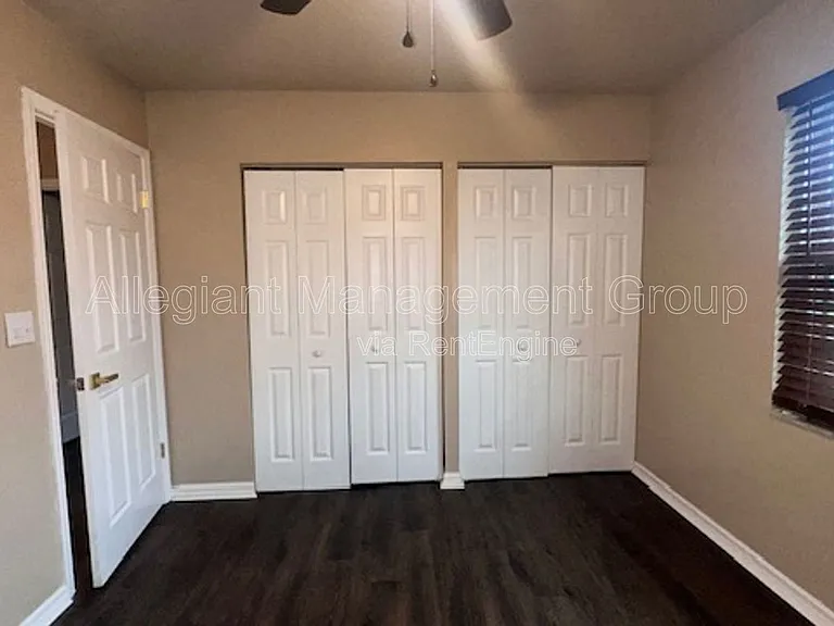 507 Hunter Cir — Photo 14