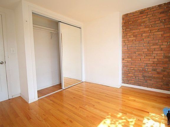 3rd image of 160 Putnam Ave #4B