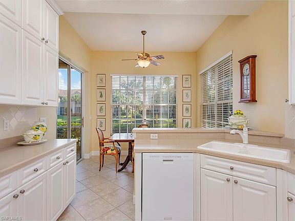 4th image of 2340 Mont Claire Dr Unit 102