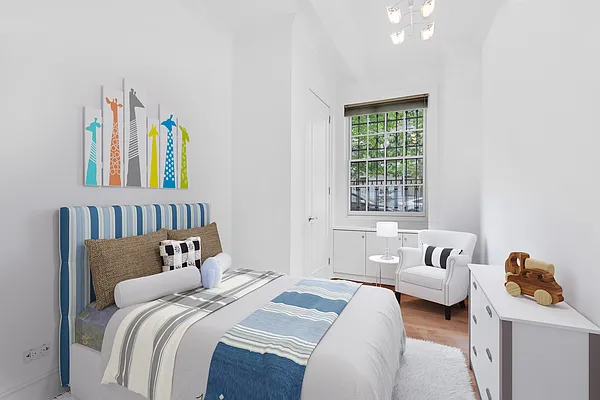 Sold by Engel & Völkers New York City | media 6