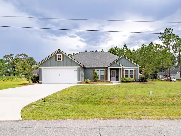 1902 Pebblewood E, Adel, GA 31620