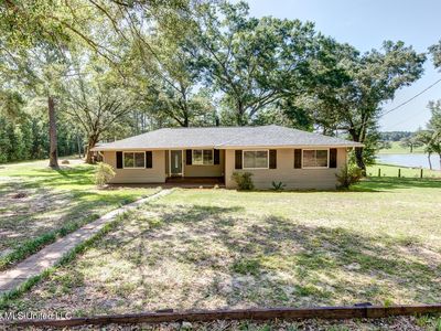 152 McCastile Rd, Carriere, MS, 39426