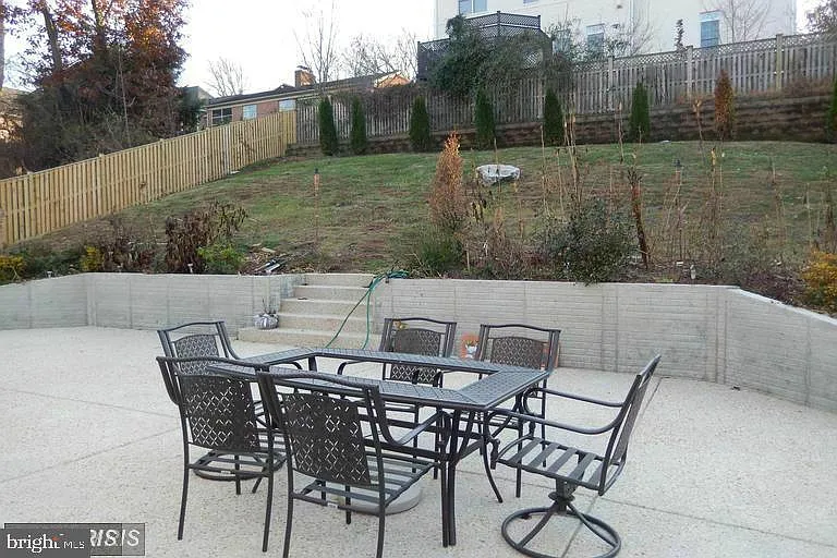 5512 Massachusetts Ave — Photo 49