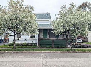 119 Montgomery St, Canajoharie, NY 13317