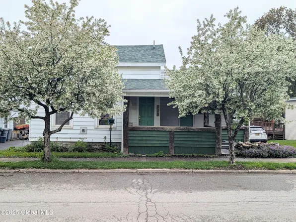 119 Montgomery Street, Canajoharie, NY 13317