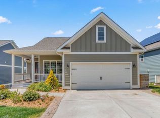 4 Southern Way Ln #1, Leicester, NC 28748