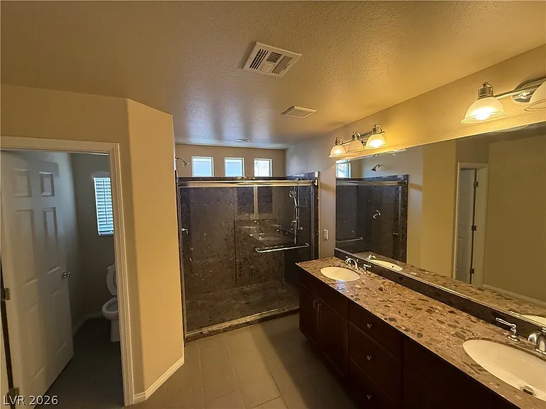 6083 Crown Palms Ave — Photo 16