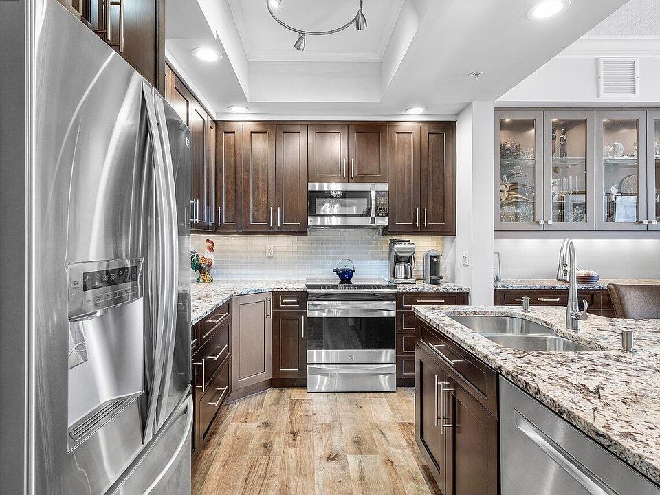 1st image of 801 S Olive Avenue #908