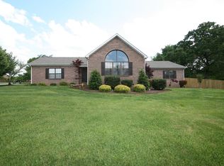 2564 Sevierville Rd, Maryville, TN 37804