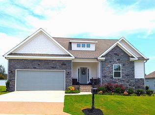 137 Mystic Vineyard Ln, Anderson, SC 29621